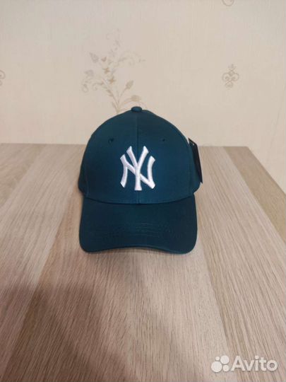 Бейсболка New era