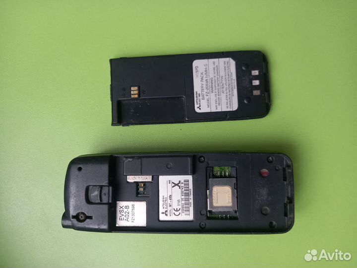 Мобильный телефон из 90х