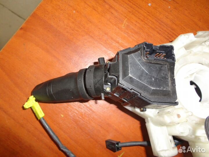 Переключатели подрулевые Nissan almera n16, p12