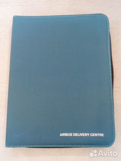 Airbus новая папка на молнии