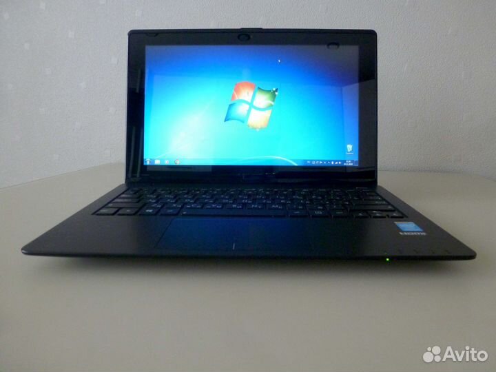 Ноутбук asus X200CA