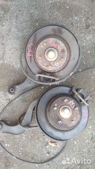 Ступица задняя правая на honda step wagon RF3RF5