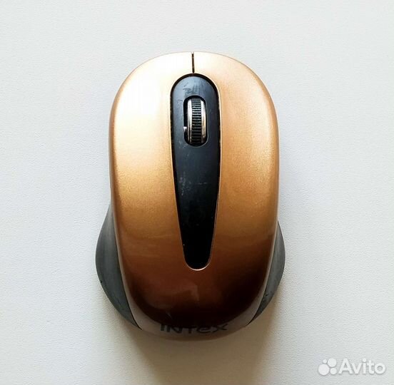 Беспроводная портативная колонка 