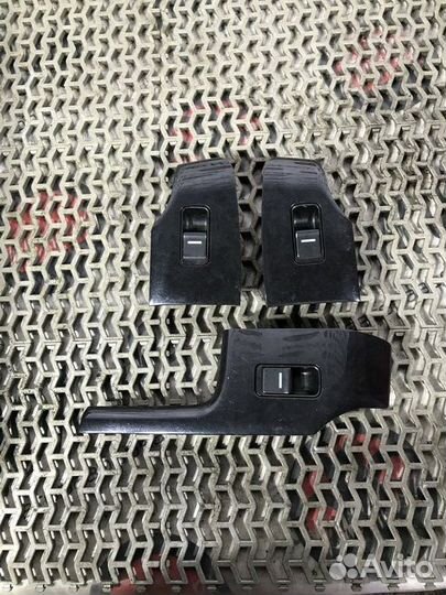 Кнопка стеклоподъемника Honda Accord