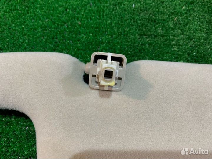 Козырек солнцезащитный Toyota Ipsum ACM26 2AZ-FE