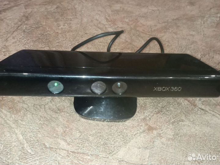 Xbox 360 slim с кинектом