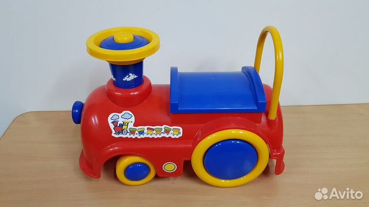 Машина каталка экспресс улыбка нордпласт (новая)