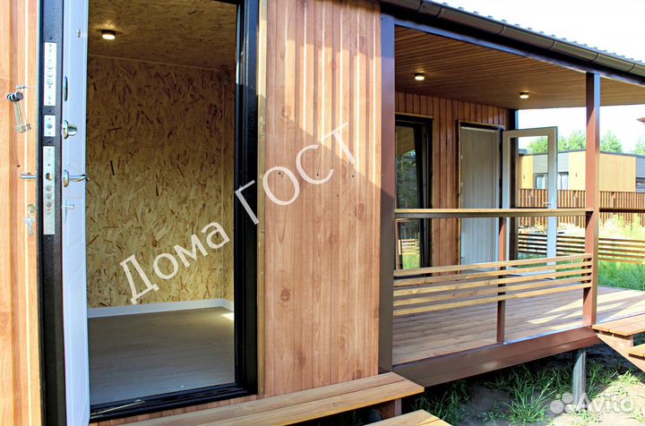 Модульный дом 7x7.2м Светлый орех