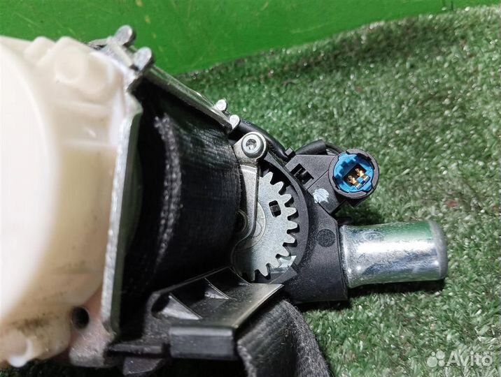 Ремень безопасности передний левый Citroen C5 2009