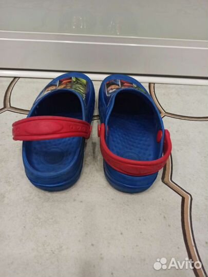 Crocs сандали Пляжные на мальчика 23-24 размер