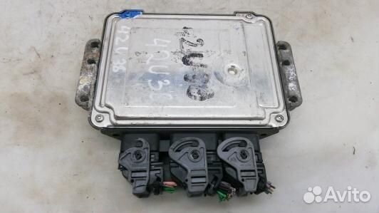 Блок управления двс renault laguna 2 (42U38PC02)