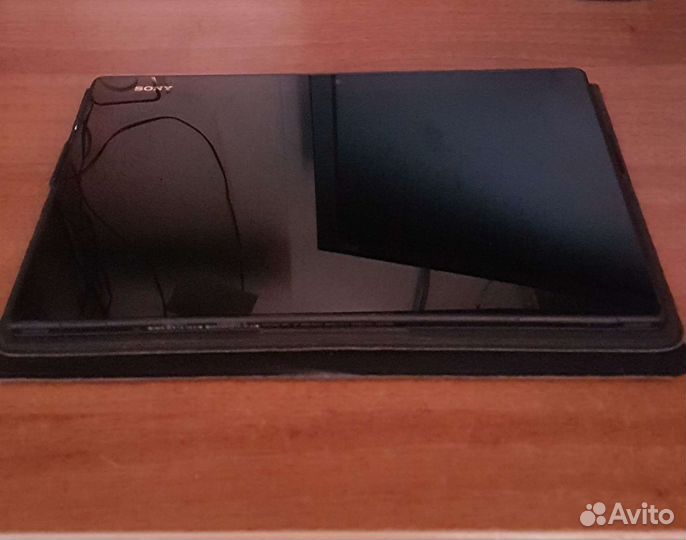 Планшет Sony SGP 321