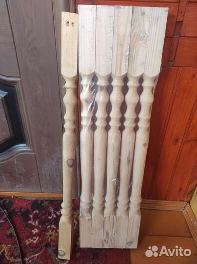 Балясины деревянные новые