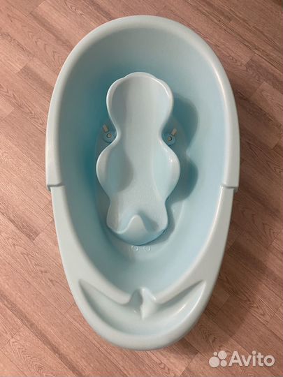 Ванночка для купания с горкой