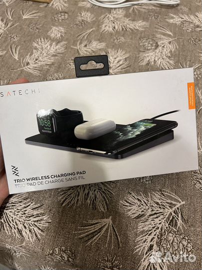 Беспроводная зарядка Satechi Trio Wireless (3 в 1)