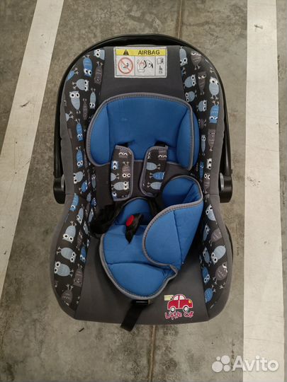 Детское переносное кресло для машины