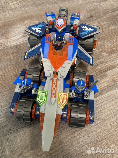 Lego 70315 Nexo Knights - Разрушитель Клея