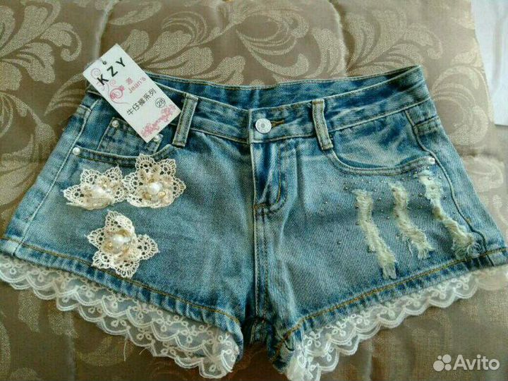 Новые джинсовые шорты