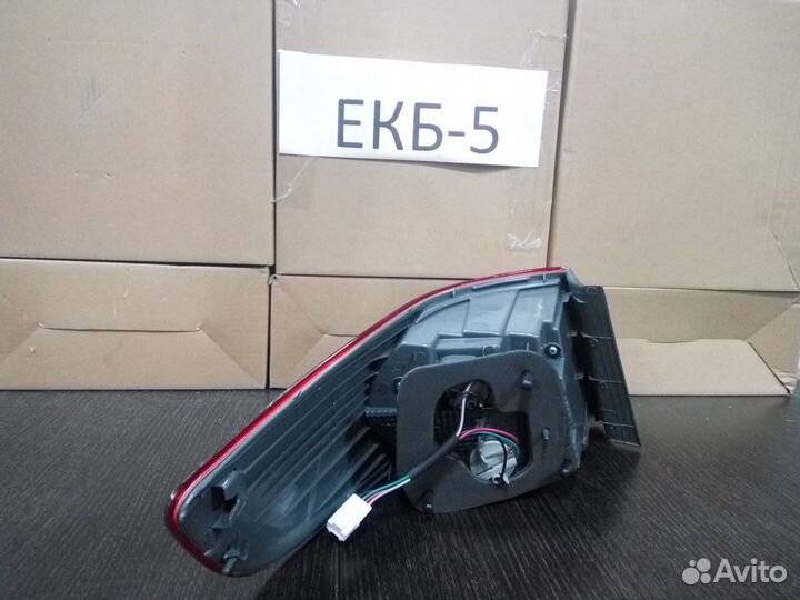 Фонарь правый Kia Rio QB