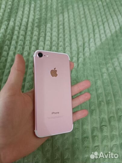 iPhone 7, 128 ГБ