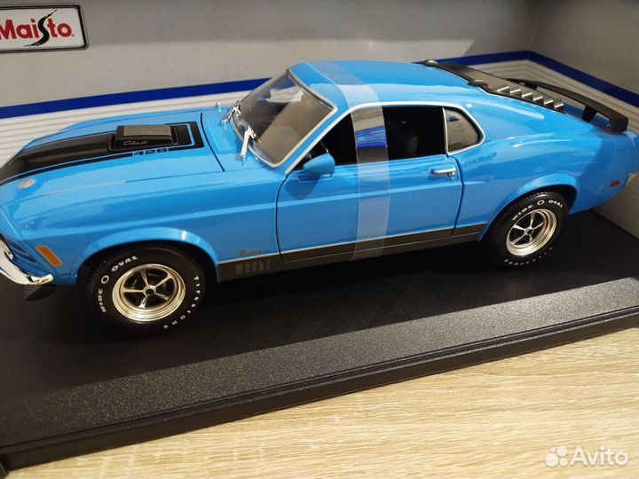 Модель 1:18, Ford Mustang Mach 1, Maisto