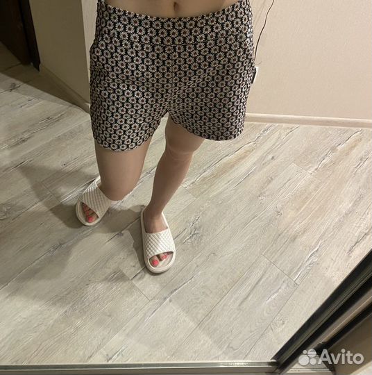 Шорты женские