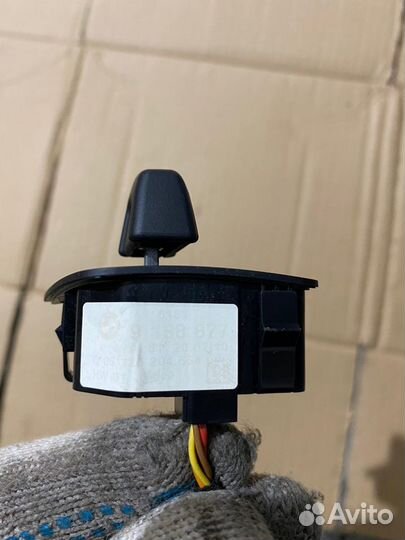 Выключатель регулировки рулевой колонки F07 F10F01