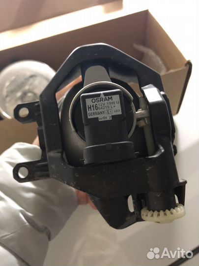 Противотуманки Toyota RAV4