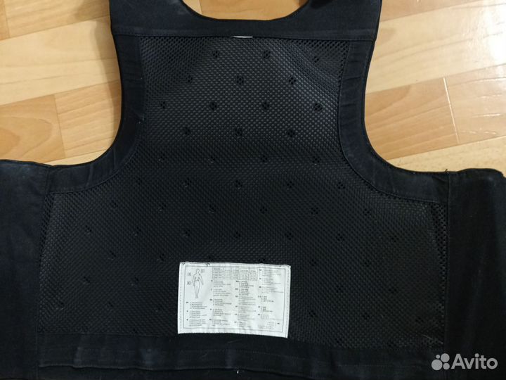 Защитный жилет для конного спорта fouganza 16