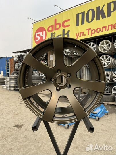 Мастер шиномонтажа