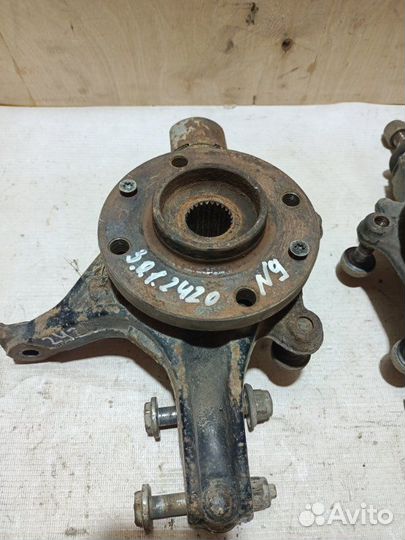 Кулак поворотный Citroen C4 TU5JR4 2007