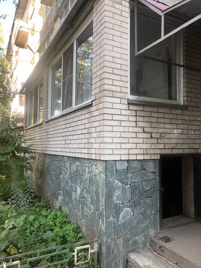 4-к. квартира, 104 м², 1/5 эт.