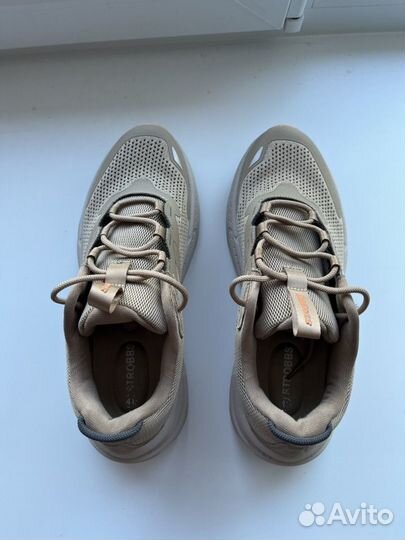 Кроссовки Strobbs