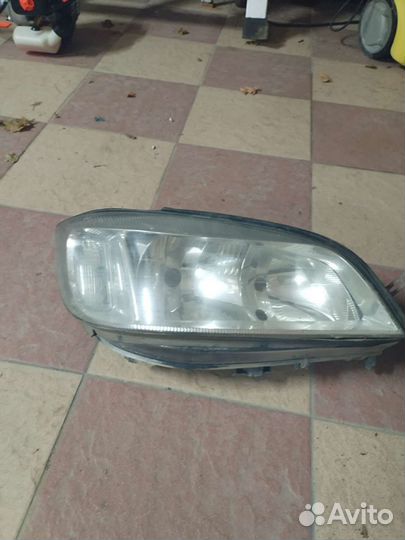 Фары Opel zafira а до 2005