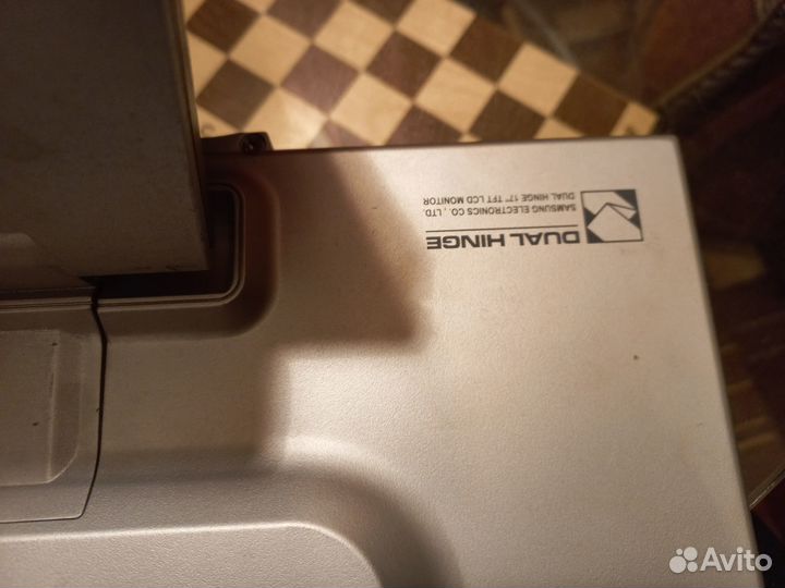 Монитор samsung