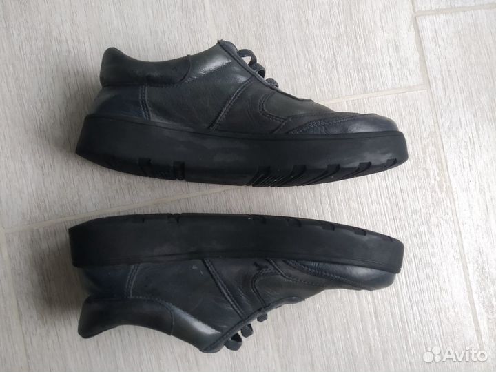 Полуботинки натуральная кожа 36 р-р