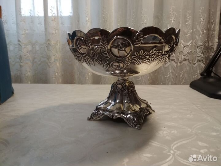 Ваза с никель серебряным покрытием