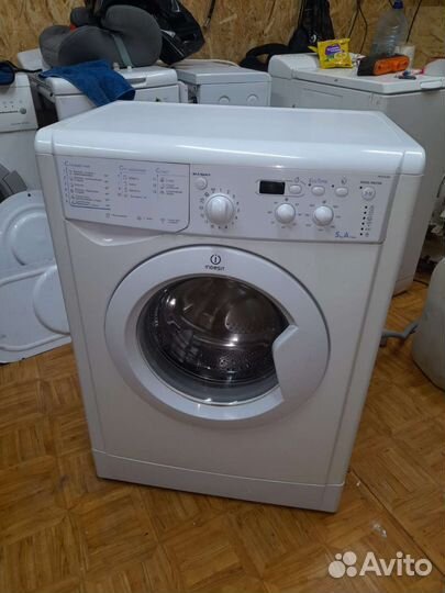 Стиральная машина indesit