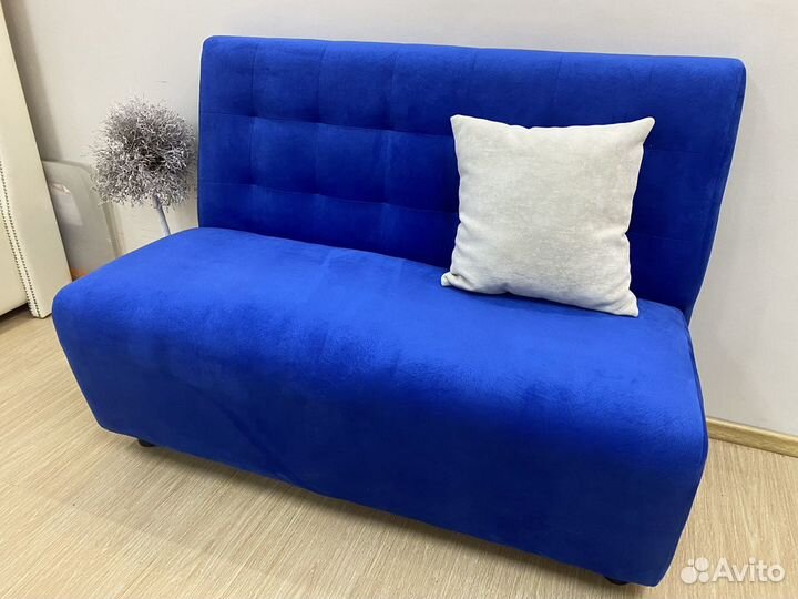 Диваны для кафе в ткани