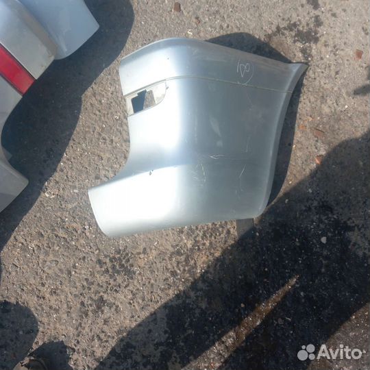 Mercedes vito 639 бампер правая часть