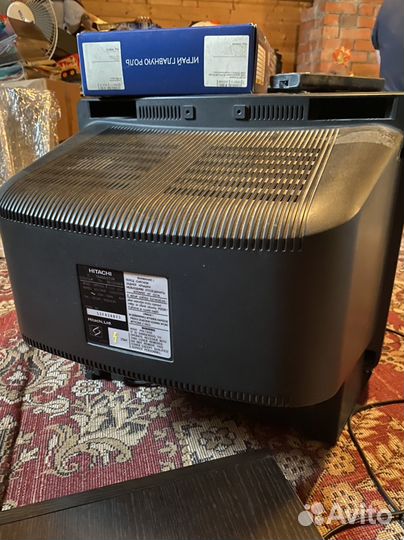 Телевизор hitachi
