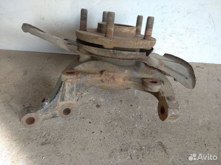 Кулак поворотный передний правый Hyundai Avante