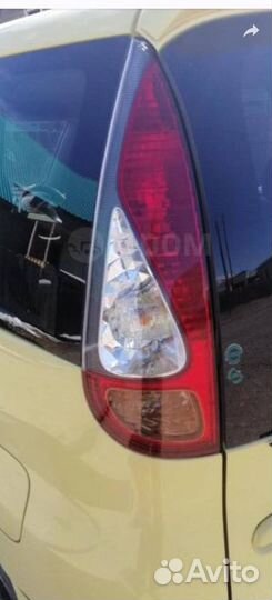 Стопсигналы на Тойота Функарго