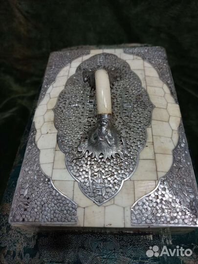 Старинный ларец. Серебро, кость, драконы.19 век