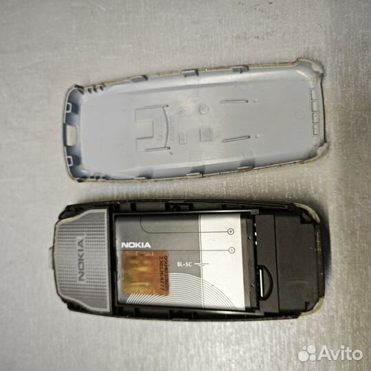 Телефон Nokia 2600