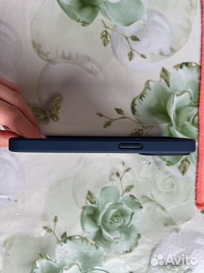 Чехол на iPhone 13 pro magsafe