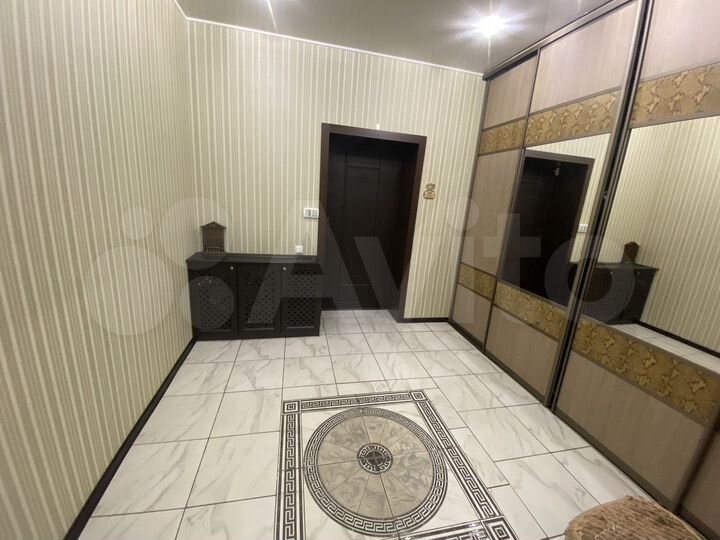 Таунхаус 169,6 м² на участке 10 сот.