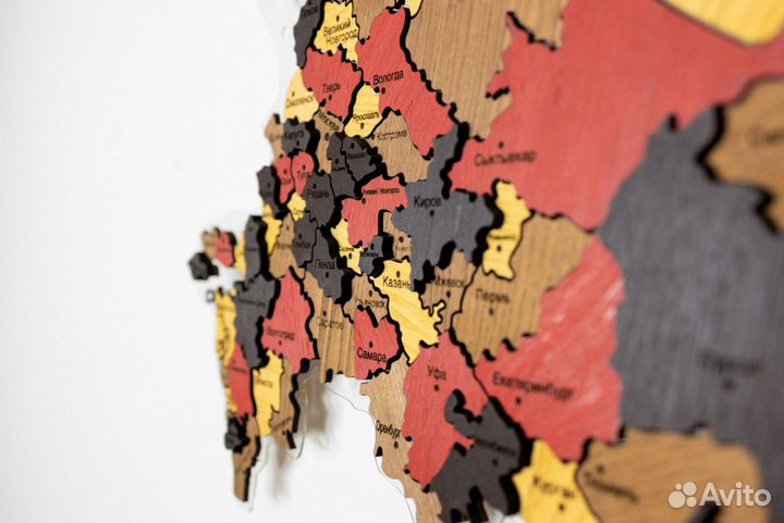 Деревянные карты мира