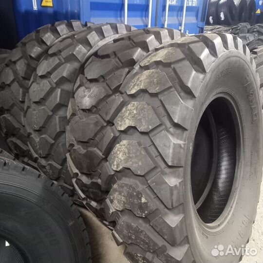 Шины для экскаватора-погрузчика