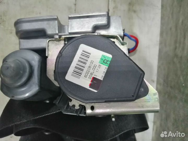 Ремни безопасности передние Mercedes W211